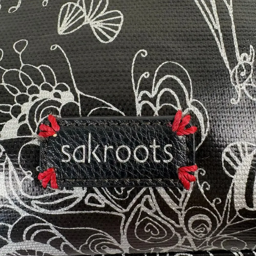 Sakroots Black Silver Peace Crossbody Organizer Bag Triple Zip Adjustable Strap